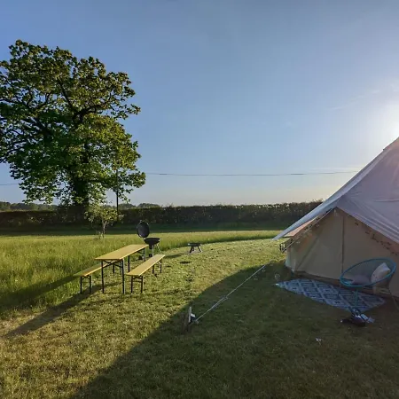Ashcroft Glamping Hotel Dereham Exterior photo
